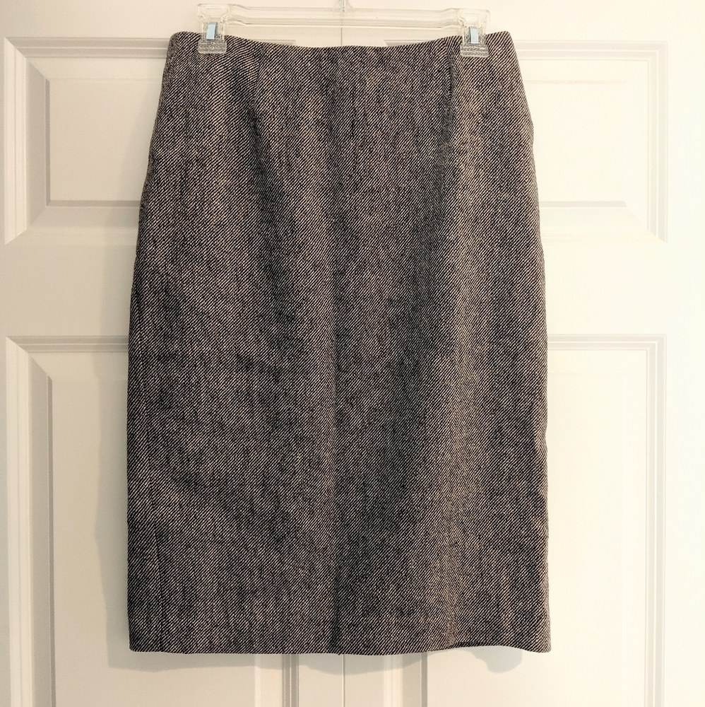 Vintage tan wool Tweed pencil skirt